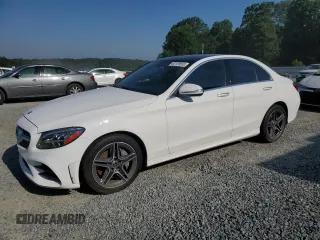2019 Mercedes-Benz C 300 z VIN WDDWF8EB4KR519302, wystawiony jako Copart lot #62129555 z przebiegiem 47 413 mil mil oraz Szkoda całkowita • Salvage title. Historia ofert i sprzedaży dostępna na DreamBid. Obrazek 1.