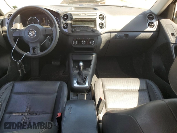 2012 Volkswagen Tiguan SEL with VIN WVGAV7AX0CW563993, listed as a Copart auction lot 48489285 with 129,021 mi miles and Salvage Title. Bid and sale history available at DreamBid. Image 8.