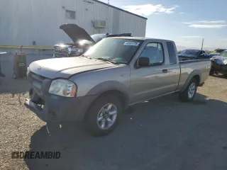 2002 Nissan Frontier XE z VIN 1N6DD26S82C387163, wystawiony jako Copart lot #48801775 z przebiegiem 215 355 mil mil oraz Szkoda całkowita • Salvage title. Historia ofert i sprzedaży dostępna na DreamBid. Obrazek 1.