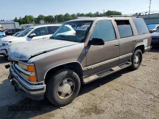 1997 Chevrolet Tahoe with VIN 1GNEK13R0VJ437926, listed as a Copart auction lot 62457605 with 115,603 mi miles and Clean title. Bid and sale history available at DreamBid. Image 1.