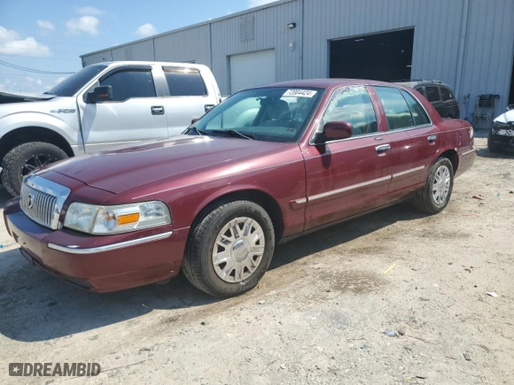 2007 Mercury Grand Marquis GS with VIN 2MEFM74V27X611848, listed as a Copart auction lot 72004424 with 93,152 mi miles and Salvage Title. Bid and sale history available at carsss.com. Image 1.