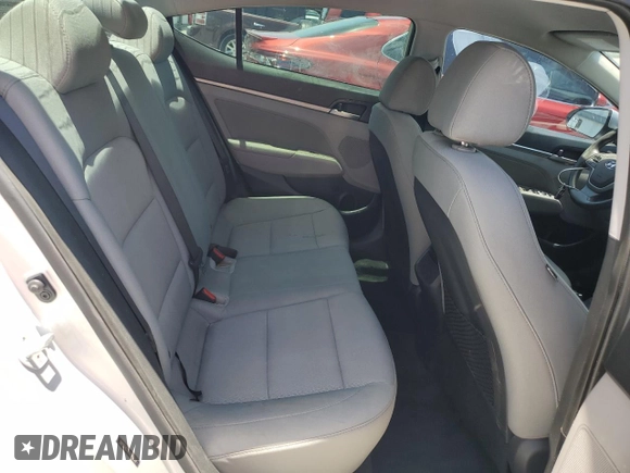 2017 Hyundai Elantra SE z VIN 5NPD84LF0HH063003, wystawiony jako Copart lot #56899785 z przebiegiem 167 502 mil mil oraz Szkoda całkowita • Salvage title. Historia ofert i sprzedaży dostępna na DreamBid. Obrazek 10.