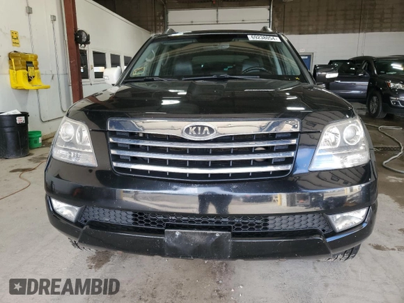 2009 Kia Borrego EX with VIN KNDJH741595038168, listed as a Copart auction lot 69238054 with 151,586 mi miles and Clean Title. Bid and sale history available at carsss.com. Image 5.