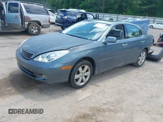 2005 Lexus ES 350 with VIN JTHBA30G155078817, listed as a IAAI auction lot 42156191 with 194,061 mi miles and . Bid and sale history available at DreamBid. Image 2.
