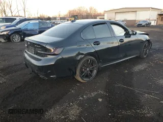 2024 BMW 3 Series M340i xDrive with VIN 3MW49FF06R8E26745, listed as a Copart auction lot 86563564 with 21,327 mi miles and Salvage Title. Bid and sale history available at carsss.com. Image 3.