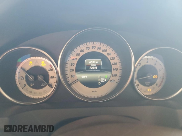 2014 Mercedes-Benz E 350 with VIN WDDKK5KF0EF281647, listed as a Copart auction lot 52977095 with 73,345 mi miles and Salvage Title. Bid and sale history available at DreamBid. Image 9.