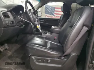 2009 Chevrolet Avalanche 1LT z VIN 3GNEC22J99G179847, wystawiony jako Copart lot #52622615 z przebiegiem 153 437 mil mil oraz Szkoda całkowita • Salvage title. Historia ofert i sprzedaży dostępna na DreamBid. Obrazek 7.