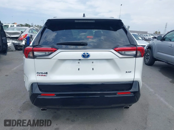 2024 Toyota RAV4 XSE with VIN JTMEB3FV6RD186007, listed as a IAAI auction lot 42405033 with 3,170 mi miles and . Bid and sale history available at DreamBid. Image 16.