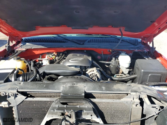 2004 Chevrolet Silverado 1500 LS with VIN 1GCEK19V34E353992, listed as a Copart auction lot 46092805 with 204,240 mi miles and Salvage Title. Bid and sale history available at carsss.com. Image 11.