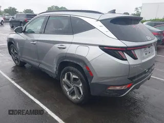 2024 Hyundai Tucson Limited with VIN 5NMJECDE0RH352912, listed as a IAAI auction lot 42121585 with 40,311 mi miles. Bid and sale history available at carsss.com. Image 3.