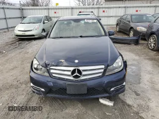 2013 Mercedes-Benz C 300 Sport with VIN WDDGF8AB4DR265099, listed as a Copart auction lot 45121485 with 121,111 mi miles and Salvage Title. Bid and sale history available at DreamBid. Image 5.