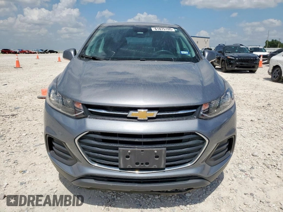 2020 Chevrolet Trax LS with VIN 3GNCJKSB9LL155083, listed as a Copart auction lot 61875195 with 88,417 mi miles and Salvage title. Bid and sale history available at DreamBid. Image 5.