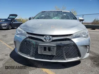 2017 Toyota Camry XLE z VIN 4T1BF1FK6HU735894, wystawiony jako Copart lot #54791645 z przebiegiem 81 872 mil mil oraz Szkoda całkowita • Salvage title. Historia ofert i sprzedaży dostępna na DreamBid. Obrazek 5.