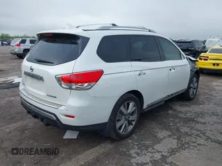 2013 Nissan Pathfinder SV with VIN 5N1AR2MNXDC664429, listed as a IAAI auction lot 41905926 with 206,027 mi miles. Bid and sale history available at carsss.com. Image 4.