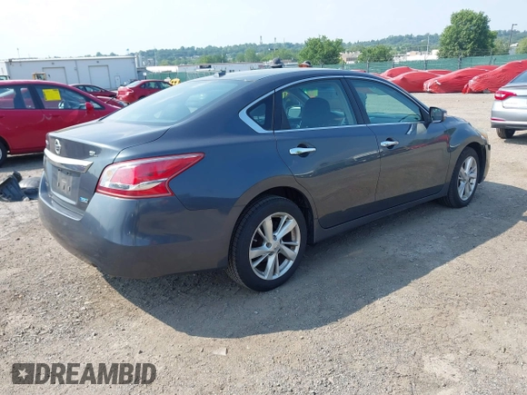 2013 Nissan Altima SL with VIN 1N4AL3AP7DC137780, listed as a IAAI auction lot 42482054 with 123,835 mi miles and . Bid and sale history available at DreamBid. Image 4.