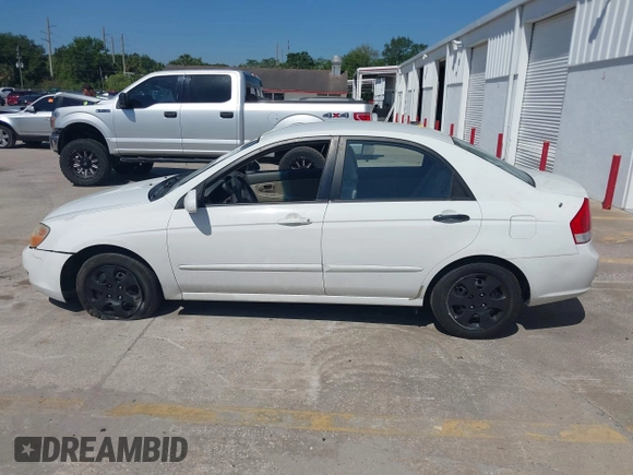 2008 Kia Spectra SX with VIN KNAFE121185508223, listed as a IAAI auction lot 42028372 with 152,526 mi miles. Bid and sale history available at carsss.com. Image 14.