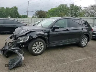 2018 Volkswagen Tiguan S with VIN 3VV0B7AX3JM055587, listed as a Copart auction lot 59751225 with 66,779 mi miles and Salvage title. Bid and sale history available at DreamBid. Image 14.