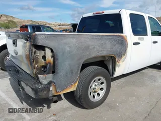 2007 Chevrolet Silverado 1500 Work Truck with VIN 2GCEC13C671558491, listed as a IAAI auction lot 41365136 with 135,260 mi miles and . Bid and sale history available at DreamBid. Image 6.