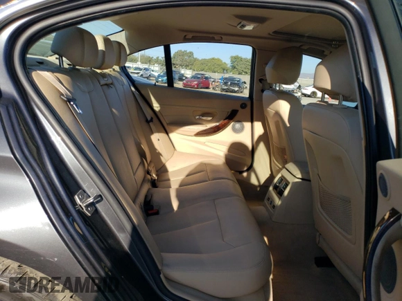 2013 BMW 3 Series ActiveHybrid 3 with VIN WBA3F9C53DF145122, listed as a Copart auction lot 82050064 with 131,804 mi miles and Clean Title. Bid and sale history available at carsss.com. Image 10.