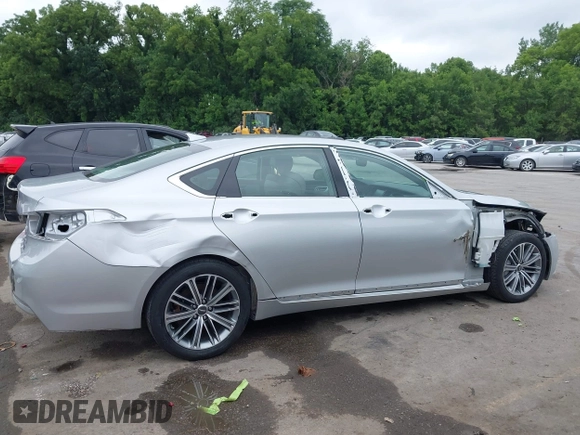 2018 Genesis G80 3.8L with VIN KMHGN4JE6JU249619, listed as a IAAI auction lot 42586733 with 32,836 mi miles and . Bid and sale history available at DreamBid. Image 14.