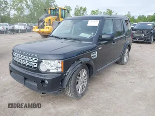 2012 Land Rover LR4 HSE z VIN SALAG2D43CA597757, wystawiony jako IAAI lot #42265010 z przebiegiem 116 140 mil mil oraz . Historia ofert i sprzedaży dostępna na DreamBid. Obrazek 2.