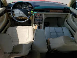 1988 MERCEDES-BENZ 560-CLASS SEC with VIN WDBCA45D0JA390136, listed as a Copart auction lot 72028444 with 226,316 mi miles and Clean Title. Bid and sale history available at DreamBid. Image 8.