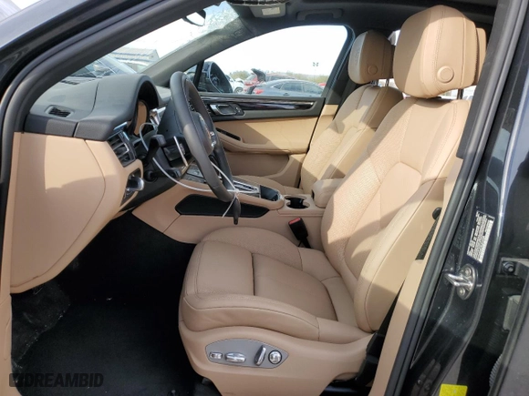 2024 Porsche Macan with VIN WP1AA2A57RLB19438, listed as a Copart auction lot 86657244 with 1,502 mi miles and Salvage Title. Bid and sale history available at carsss.com. Image 7.