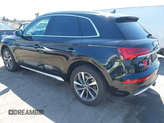 2021 Audi Q5 Premium Plus z VIN WA1BAAFY7M2114476, wystawiony jako IAAI lot #42063790 z przebiegiem 44 945 mil mil oraz . Historia ofert i sprzedaży dostępna na DreamBid. Obrazek 3.