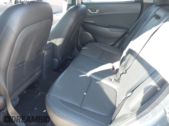 2019 Hyundai Kona Limited with VIN KM8K33A58KU340225, listed as a IAAI auction lot 41790438 with 53,965 mi miles. Bid and sale history available at carsss.com. Image 8.