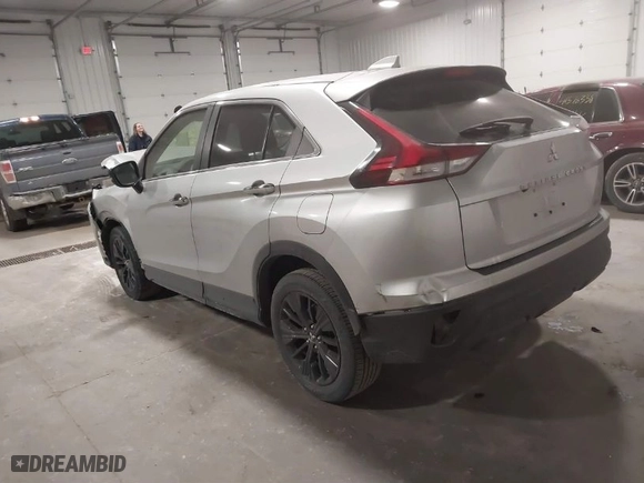 2022 Mitsubishi Eclipse Cross LE with VIN JA4ATVAA1NZ002479, listed as a IAAI auction lot 41359871 with 22,701 mi miles. Bid and sale history available at carsss.com. Image 3.