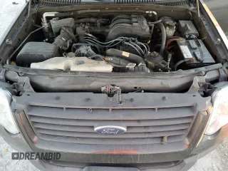 2006 Ford Explorer XLS with VIN 1FMEU62E36UA39653, listed as a Copart auction lot 87682225 with Not Provided miles and Non Repairable. Bid and sale history available at carsss.com. Image 12.