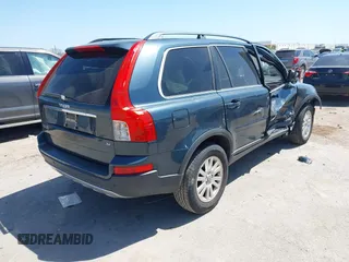 2008 Volvo XC90 I6 with VIN YV4CY982581447944, listed as a IAAI auction lot 42000304 with 132,899 mi miles. Bid and sale history available at carsss.com. Image 4.