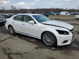 2016 Lexus LS 460 с VIN JTHBL5EF5G5140423, выставлен на аукционе Copart как лот 50889305 с пробегом 71 758 миль миль и Списание • Salvage title. История ставок и продаж доступна на DreamBid. Изображение 4.