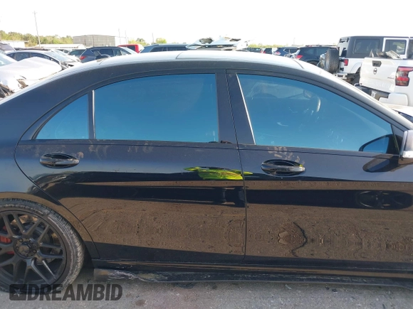 2018 Mercedes-Benz S 63 AMG with VIN WDDUG8JB0JA343131, listed as a IAAI auction lot 41863404 with 29,778 mi miles and . Bid and sale history available at DreamBid. Image 13.