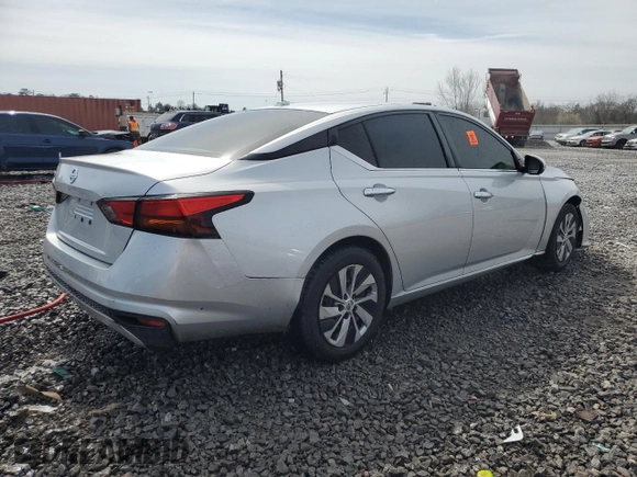 2020 Nissan Altima 2.5 S with VIN 1N4BL4BV0LC130546, listed as a Copart auction lot 48065515 with 140,689 mi miles and Salvage Title. Bid and sale history available at carsss.com. Image 3.