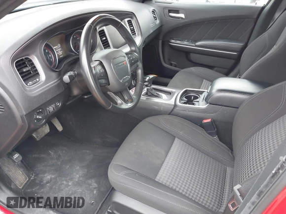 2023 Dodge Charger SXT z VIN 2C3CDXBGXPH511066, wystawiony jako IAAI lot #42403542 z przebiegiem 59 101 mil mil oraz . Historia ofert i sprzedaży dostępna na DreamBid. Obrazek 21.