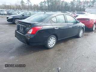 2018 Nissan Versa SV with VIN 3N1CN7AP5JL820567, listed as a IAAI auction lot 41850033 with 130,608 mi miles. Bid and sale history available at carsss.com. Image 4.