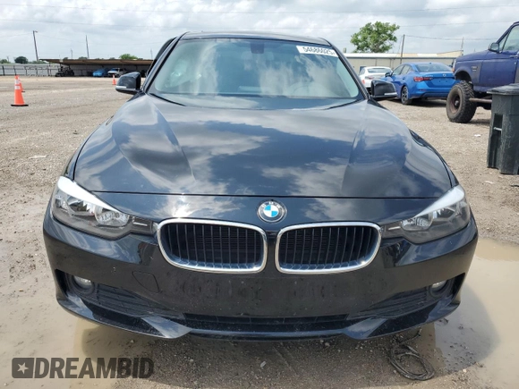 2014 BMW 3 Series 320i with VIN WBA3B1C56EK131723, listed as a Copart auction lot 54686025 with 95,105 mi miles and Salvage title. Bid and sale history available at DreamBid. Image 5.