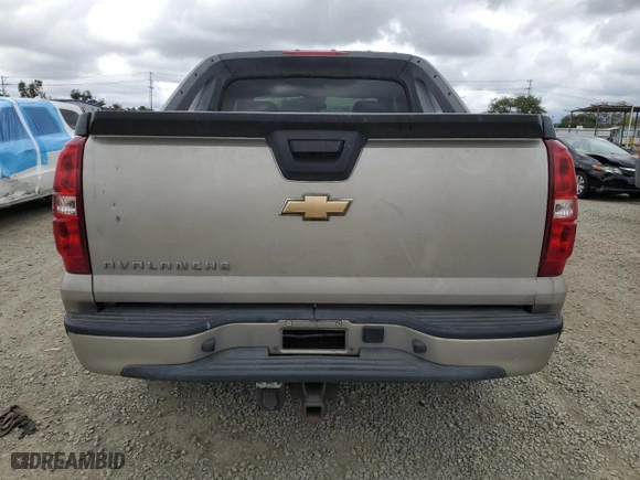 2007 Chevrolet Avalanche LTZ with VIN 3GNEC12J17G110710, listed as a Copart auction lot 53581965 with 123,022 mi miles and Clean Title. Bid and sale history available at carsss.com. Image 6.