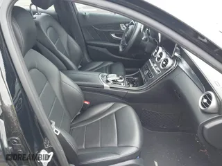 2015 Mercedes-Benz C-Class C 300 Luxury with VIN 55SWF4KB3FU001733, listed as a IAAI auction lot 41959600 with 102,980 mi miles. Bid and sale history available at carsss.com. Image 5.