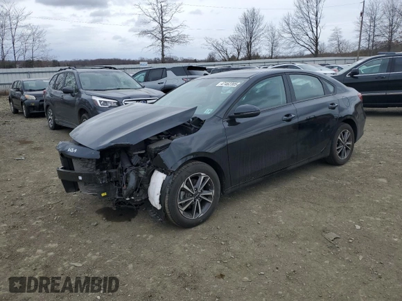 2024 Kia Forte LXS with VIN 3KPF24AD0RE710307, listed as a Copart auction lot 47462305 with 10,168 mi miles and Salvage Title. Bid and sale history available at carsss.com. Image 1.