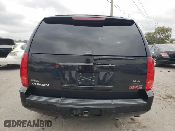 2008 GMC Yukon Commercial with VIN 1GKFK13098R104536, listed as a Copart auction lot 72936704 with 180,008 mi miles and Clean Title. Bid and sale history available at carsss.com. Image 6.