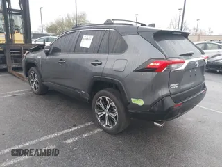 2022 Toyota RAV4 XSE with VIN JTMFB3FV0ND098293, listed as a IAAI auction lot 41513626 with 19,293 mi miles and . Bid and sale history available at DreamBid. Image 3.