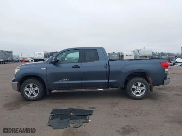 2008 Toyota Tundra 4WD Truck with VIN 5TFBV54188X055759, listed as a IAAI auction lot 40804156 with 126,968 mi miles. Bid and sale history available at carsss.com. Image 14.