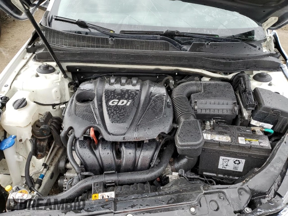 2015 Kia Optima LX z VIN KNAGM4A71F5658375, wystawiony jako Copart lot #57343525 z przebiegiem 118 027 mil mil oraz Nie do naprawy • Non repairable. Historia ofert i sprzedaży dostępna na DreamBid. Obrazek 11.