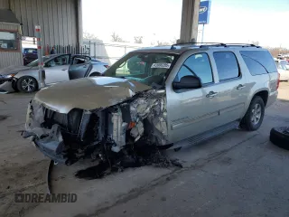 2014 GMC Yukon XL SLT with VIN 1GKS1KE09ER188163, listed as a Copart auction lot 43008295 with 99,479 mi miles and Salvage Title. Bid and sale history available at carsss.com. Image 1.