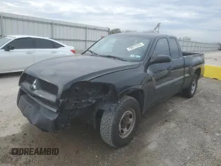 2006 Mitsubishi Raider LS z VIN 1Z7HC22K66S542516, wystawiony jako Copart lot #79917274 z przebiegiem 123 910 mil mil oraz Szkoda całkowita • Salvage title. Historia ofert i sprzedaży dostępna na DreamBid. Obrazek 1.