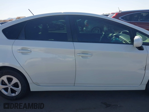 2013 Toyota Prius One with VIN JTDKN3DU2D0356030, listed as a IAAI auction lot 42106224 with 209,413 mi miles. Bid and sale history available at carsss.com. Image 13.