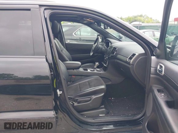 2020 Jeep Grand Cherokee Laredo E with VIN 1C4RJFAG9LC335473, listed as a IAAI auction lot 42366691 with 95,805 mi miles and . Bid and sale history available at DreamBid. Image 5.