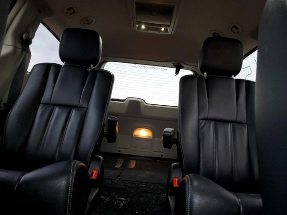 2014 Chrysler Town & Country Touring with VIN 2C4RC1BG7ER343237, listed as a Copart auction lot 48074385 with 157,979 mi miles and Salvage Title. Bid and sale history available at carsss.com. Image 10.
